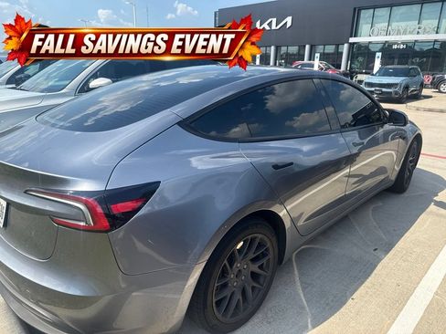Used 2025 Tesla Model 3 Long Range RWD image 5