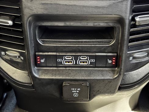Used 2022 RAM 1500 Limited w/ Trailer Tow Group AWD/4WD image 30