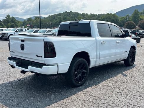 Used 2023 RAM 1500 Laramie AWD/4WD image 8