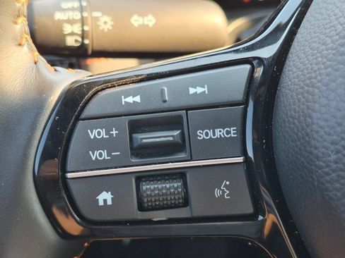 Used 2025 Honda HR-V Sport image 14