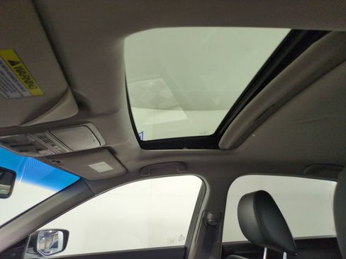 Used 2012 Honda Crosstour EX-L image 20