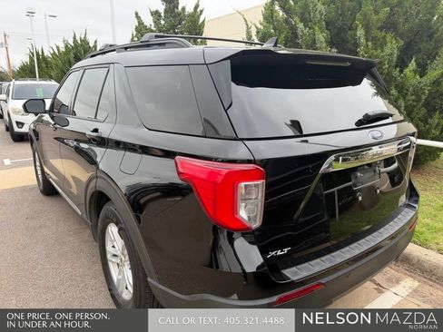 Used 2020 Ford Explorer XLT RWD image 8