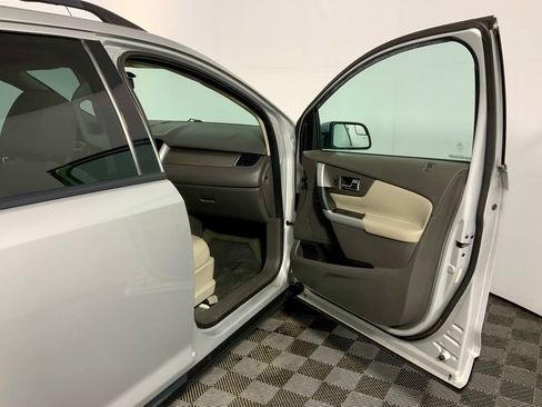 Used 2014 Ford Edge SEL w/ Driver Entry Package image 33
