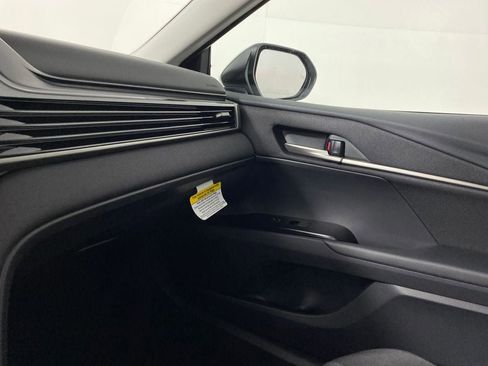 New 2026 Toyota Camry LE image 25