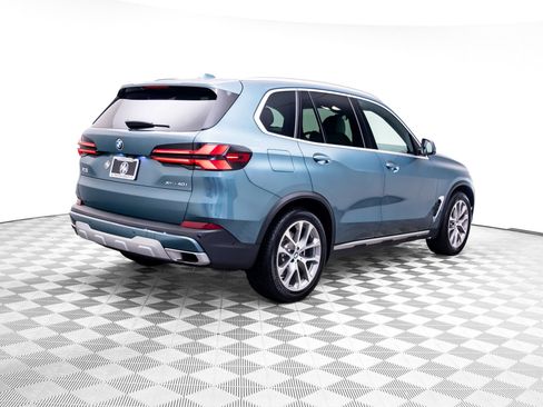 Used 2024 BMW X5 xDrive40i w/ Premium Package AWD/4WD image 5