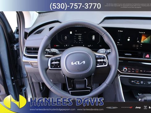 New 2026 Kia Carnival SX Prestige FWD image 19