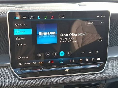 Certified 2025 Volkswagen Tiguan S w/ 18" Wheel Package image 22