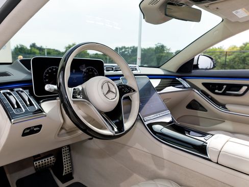 Used 2026 Mercedes-Benz S 580 4MATIC Sedan image 33