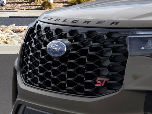 New 2026 Ford Explorer ST w/ Sun And Sound Package image 17