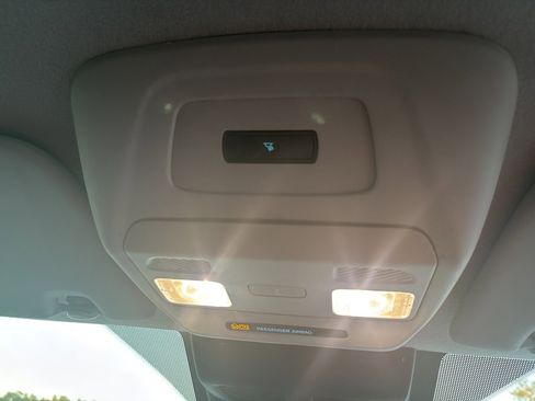 Used 2024 Ford Transit 250 Low Roof w/ Exterior Upgrade Package image 27