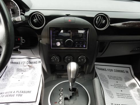 Used 2008 MAZDA MX-5 Miata Grand Touring image 13