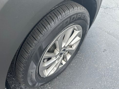 Used 2017 Hyundai Tucson SE Plus FWD image 8