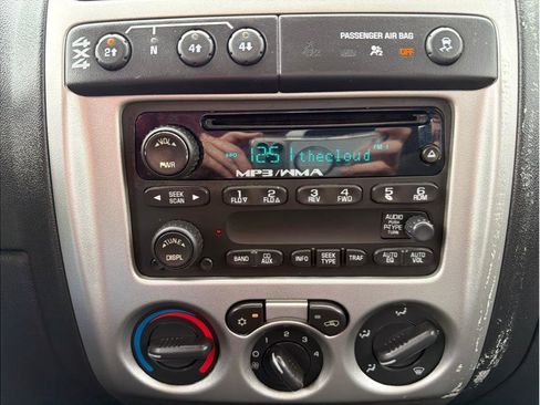 Used 2009 Chevrolet Colorado LT AWD/4WD image 17