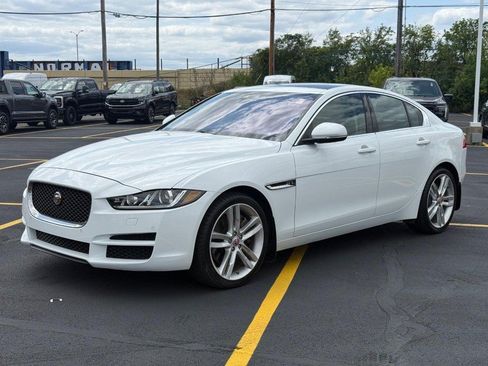 Used 2018 Jaguar XE Prestige AWD/4WD image 9