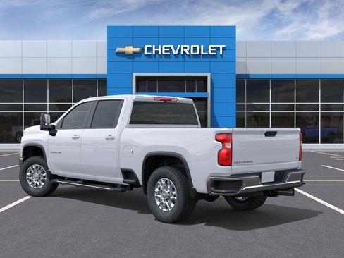 New 2026 Chevrolet Silverado 2500 LT AWD/4WD image 3