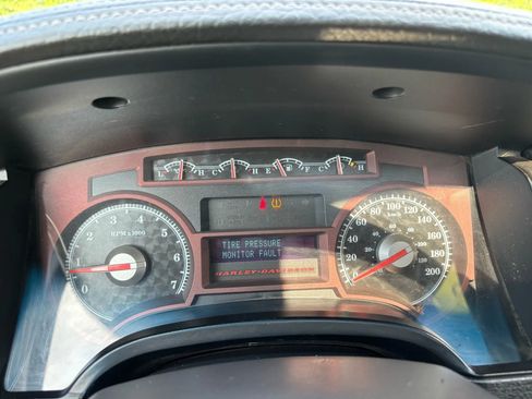 Used 2010 Ford F150 Harley-Davidson image 6