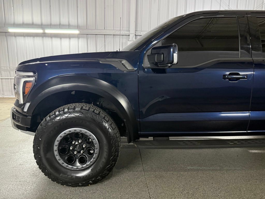Used 2025 Ford F150 Raptor AWD/4WD image 14