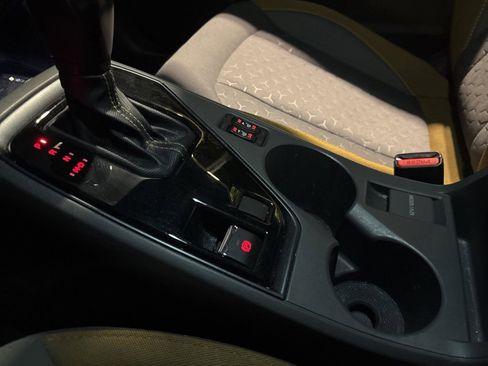 Used 2024 Subaru Crosstrek 2.5i Sport w/ Popular Package #3A image 19