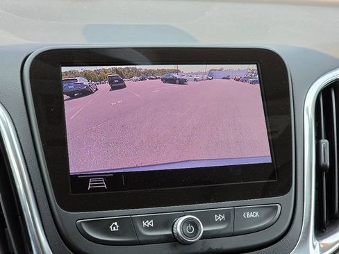Used 2020 Chevrolet Equinox LT AWD/4WD image 31