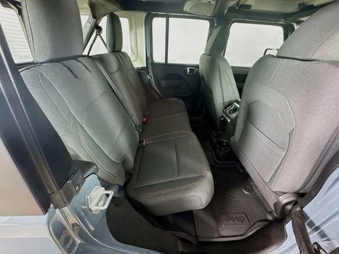 New 2026 Jeep Wrangler Unlimited Sport image 28