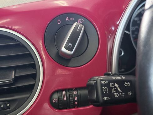 Used 2016 Volkswagen Beetle 1.8T S image 43