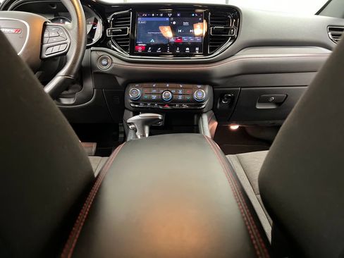 Used 2025 Dodge Durango GT AWD/4WD image 48