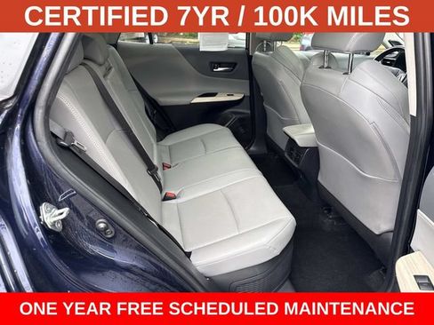 Used 2023 Toyota Venza Limited AWD/4WD image 9