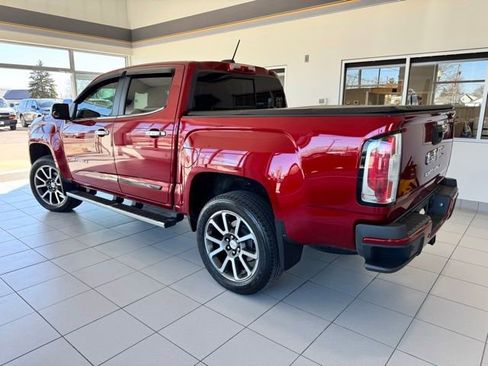Used 2021 GMC Canyon Denali image 7