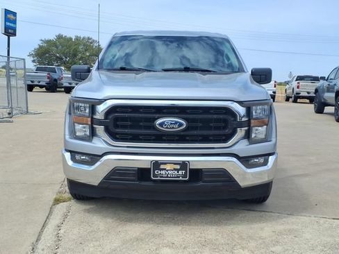 Used 2023 Ford F150 XLT RWD image 2
