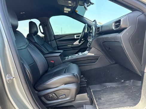 Used 2020 Ford Explorer ST w/ Premium Technology Package AWD/4WD image 10