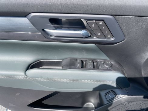 New 2026 GMC Terrain AT4 AWD/4WD image 18