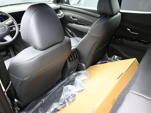Certified 2025 Hyundai Santa Cruz SEL AWD/4WD image 18