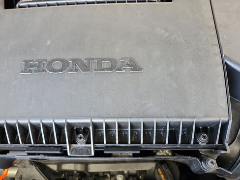 Used 2025 Honda Pilot EX-L image 25
