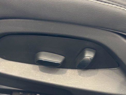 Used 2026 Chevrolet Corvette Stingray Coupe w/ Z51 Performance Package image 25