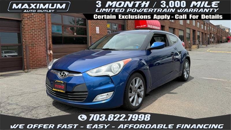 Used 2017 Hyundai Veloster FWD image 1