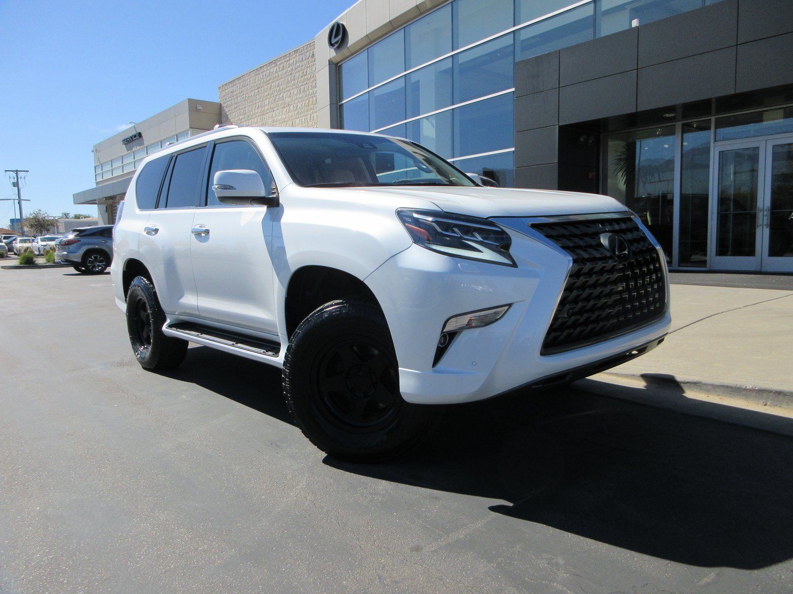 Used 2021 Lexus GX 460 Premium w/ Premium Package AWD/4WD image 13