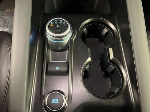New 2026 Ford Explorer Active w/ Active Comfort Package AWD/4WD image 16