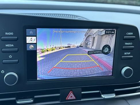 New 2026 Hyundai Elantra SE image 8