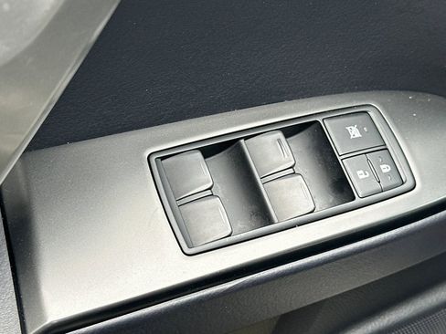 Used 2023 Lexus GX 460 Premium w/ Premium Package image 13