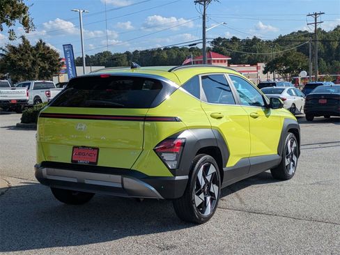 Used 2024 Hyundai Kona Limited image 8