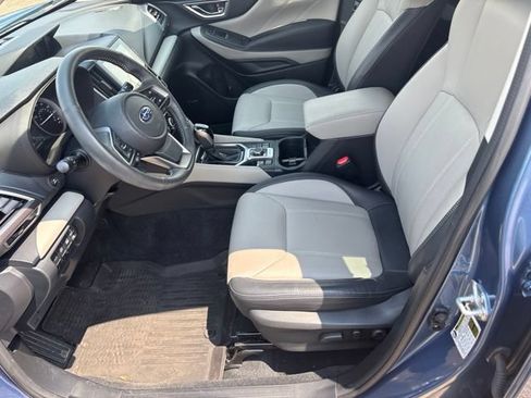 Used 2023 Subaru Forester Limited w/ Popular Package #2 AWD/4WD image 5