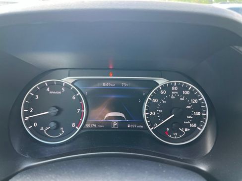 Used 2024 Nissan Sentra SV FWD image 7