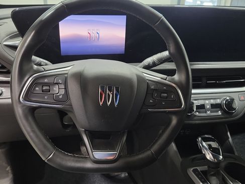 Used 2024 Buick Envista Preferred FWD image 11