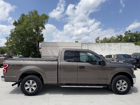 Used 2018 Ford F150 XLT w/ Trailer Tow Package AWD/4WD image 4