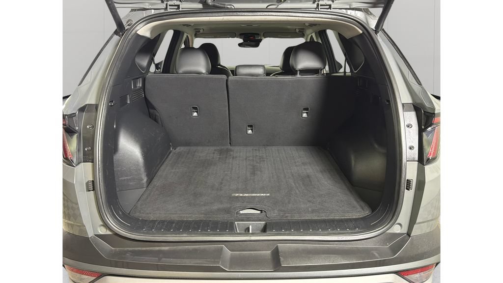 Used 2025 Hyundai Tucson SEL FWD image 30