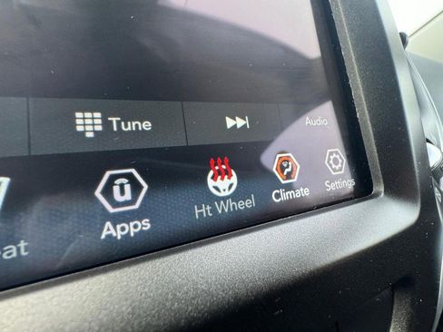 Used 2022 Jeep Cherokee Trailhawk w/ Comfort/Convenience Group image 19