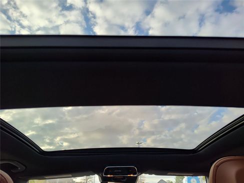 New 2026 Mercedes-Benz E 350 4MATIC Sedan image 11