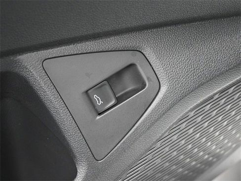 New 2026 Volkswagen Jetta SE image 20