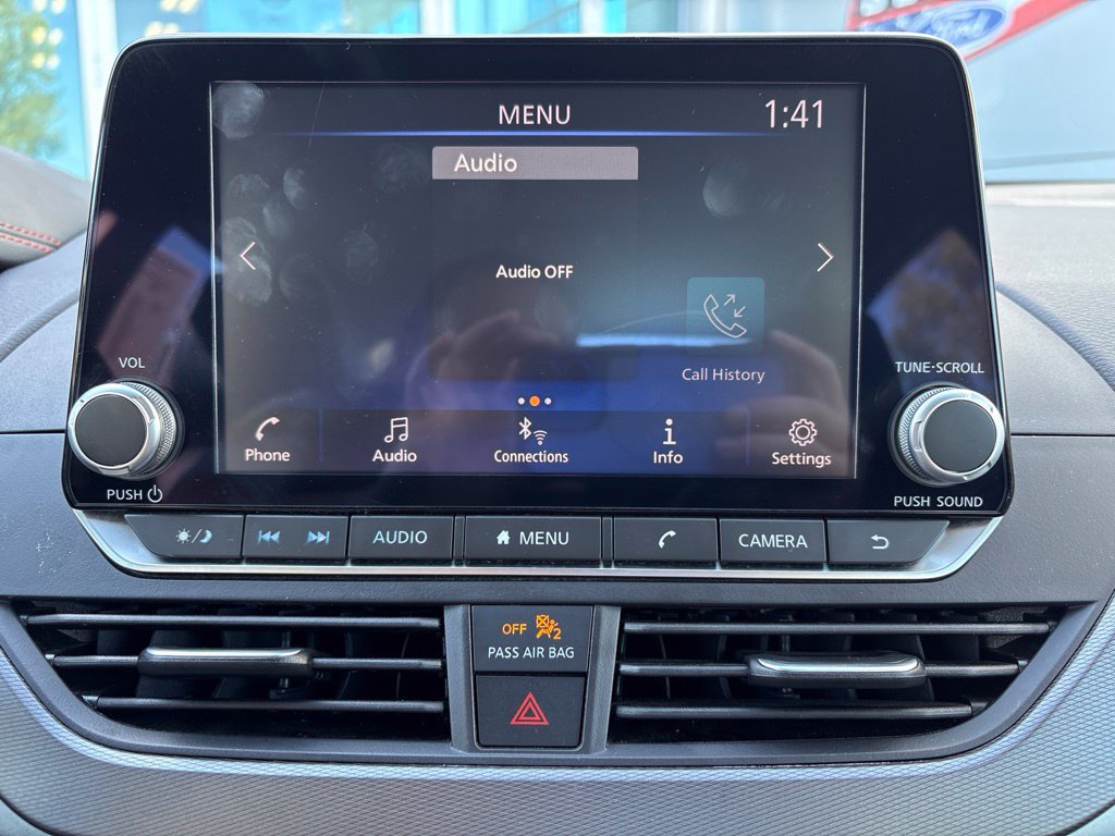 Used 2024 Nissan Altima 2.5 SR FWD image 18
