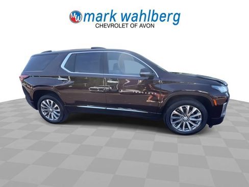 Certified 2023 Chevrolet Traverse Premier FWD image 9
